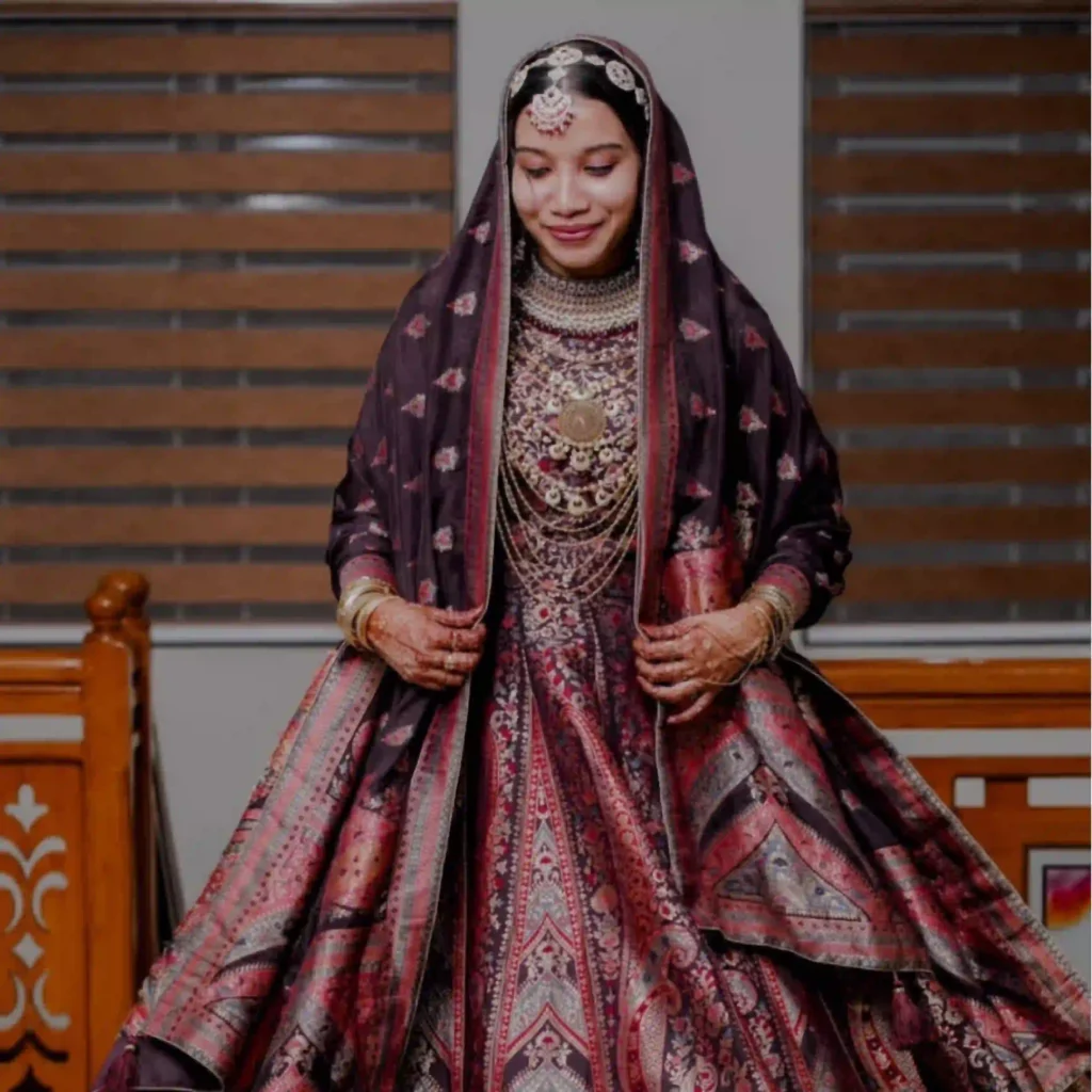 wedding photography in calicut , traditional bride in lehenga