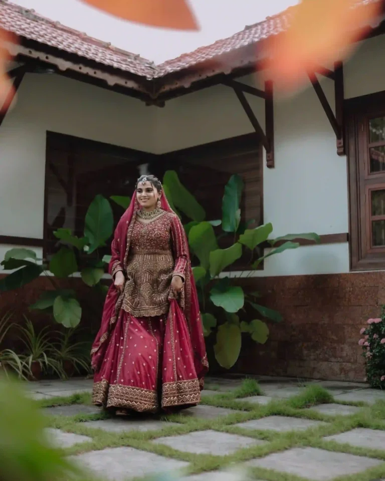 wedding photography in calicut , bride in red dress